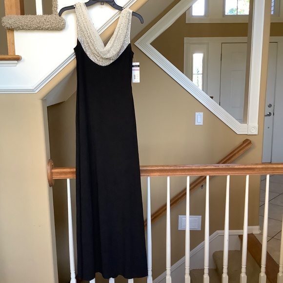 Cache Black / White Gown NWT - Picture 4 of 10